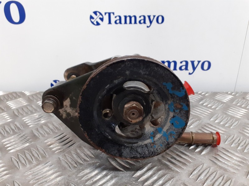 Recambio de bomba direccion para nissan pick-up (d22) 2.5 turbodiesel referencia OEM IAM VK5138  