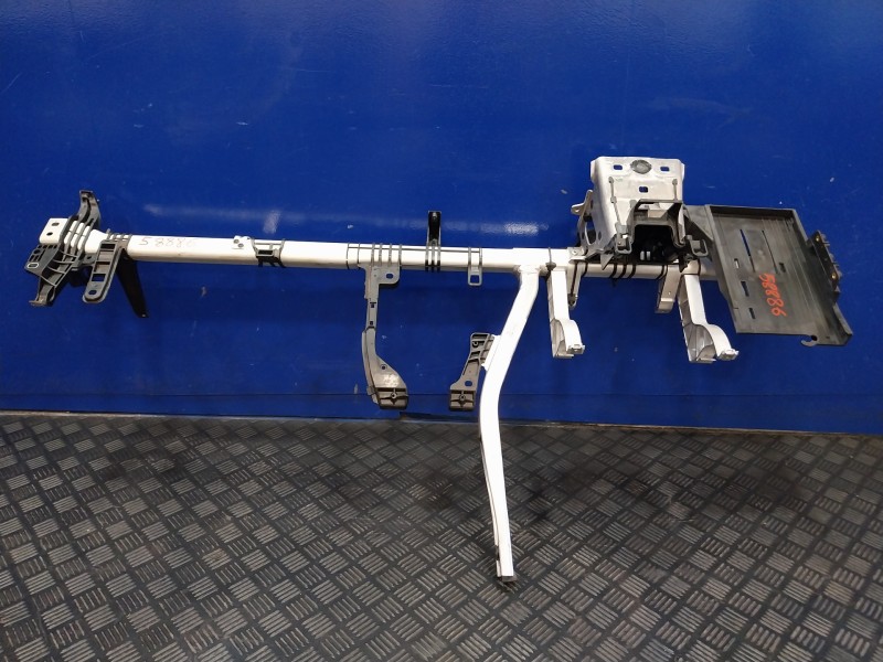 Recambio de salpicadero para mercedes-benz clase gla (w156) referencia OEM IAM A1766801255  