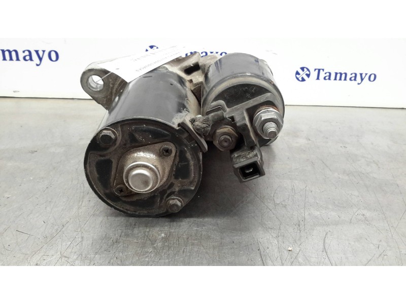 Recambio de motor arranque para volkswagen polo (9n1) 1.4 16v referencia OEM IAM 0001120400  02T911023G