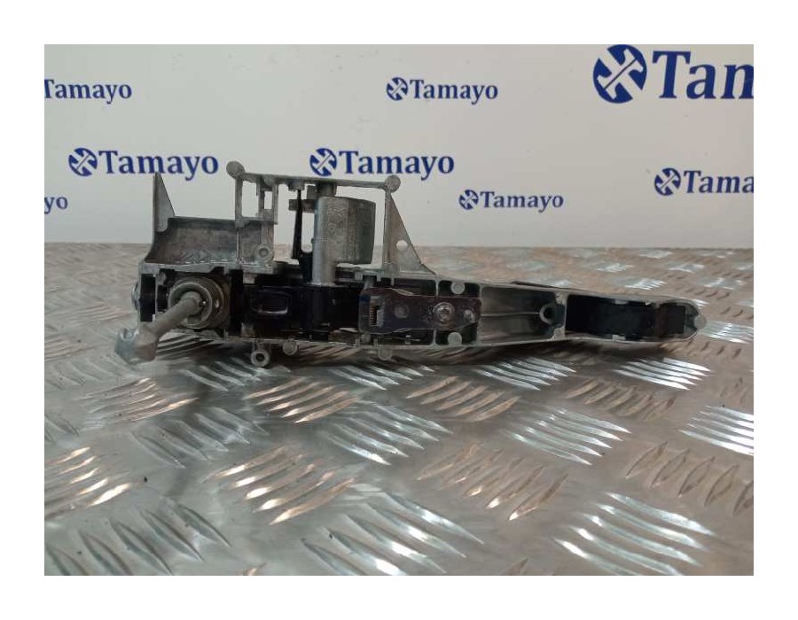 Recambio de maneta exterior delantera izquierda para peugeot 208 1.2 12v vti referencia OEM IAM 9680168680  1200G4