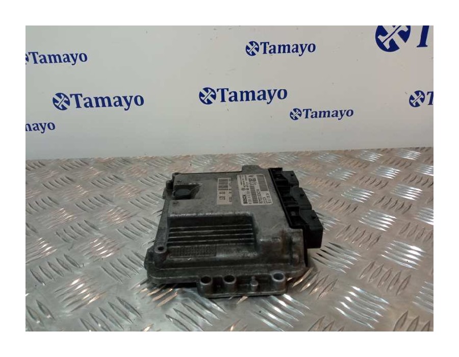 Recambio de centralita motor uce para peugeot 206 berlina 1.4 hdi referencia OEM IAM 9657699480 1039S08903 0281012525