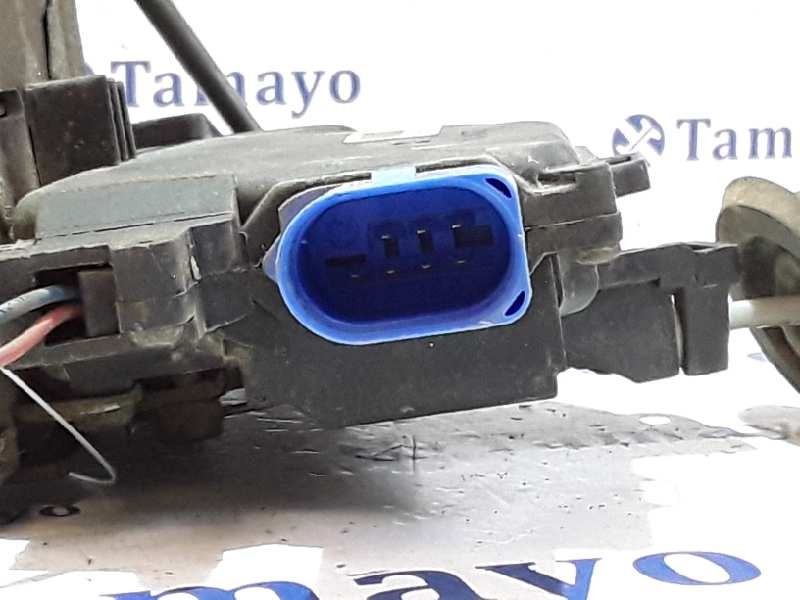 Recambio de cerradura puerta delantera derecha para audi a3 (8p) 2.0 tdi referencia OEM IAM   