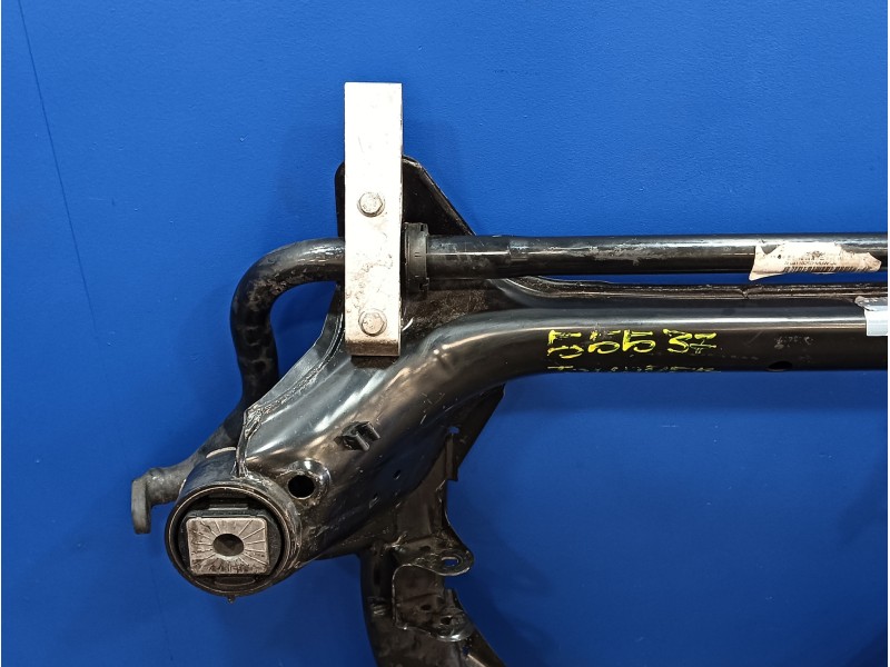 Recambio de puente delantero para volkswagen touareg (7l6) 2.5 tdi dpf referencia OEM IAM   