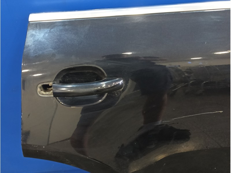 Recambio de puerta trasera derecha para volkswagen touareg (7l6) 2.5 tdi dpf referencia OEM IAM   