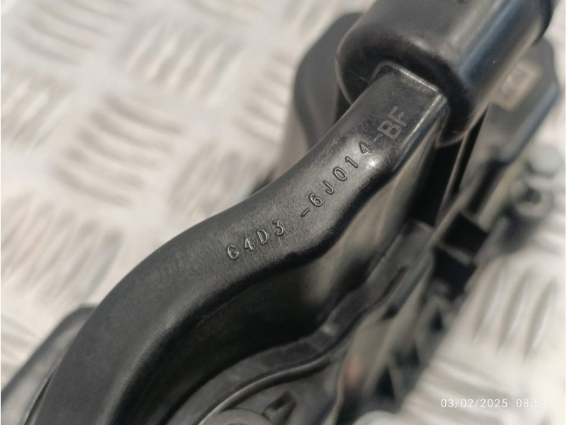 Recambio de tapa balancines para land rover discovery sport referencia OEM IAM G4D36J014BF  G4D36J014