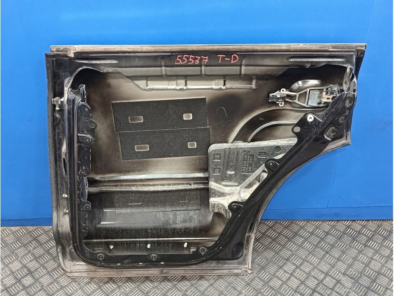 Recambio de puerta trasera derecha para volkswagen touareg (7l6) 2.5 tdi dpf referencia OEM IAM   