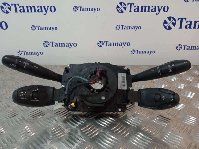 Recambio de mando multifuncion para peugeot 207 referencia OEM IAM 96661300XT 96655861XT 281501