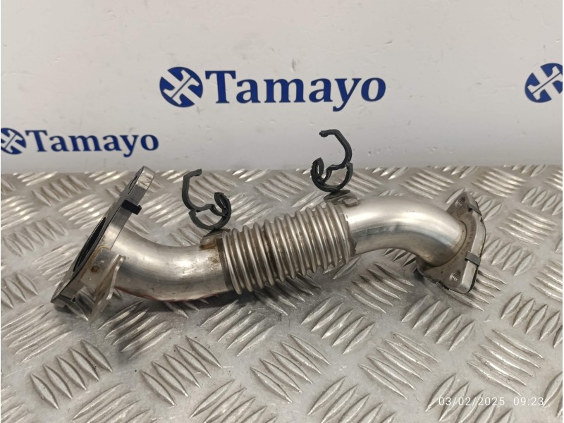 Recambio de tubo para land rover discovery sport referencia OEM IAM G4D39F468KA  