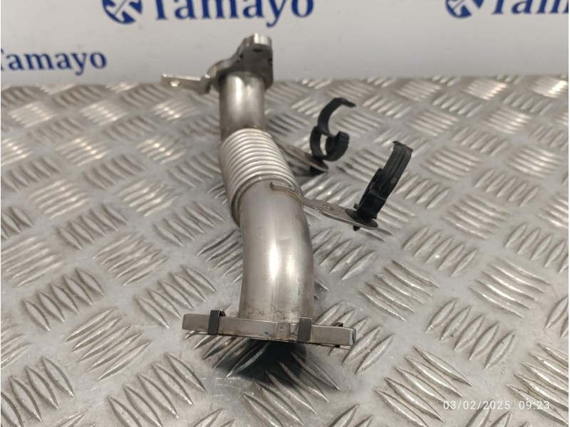 Recambio de tubo para land rover discovery sport referencia OEM IAM G4D39F468KA  