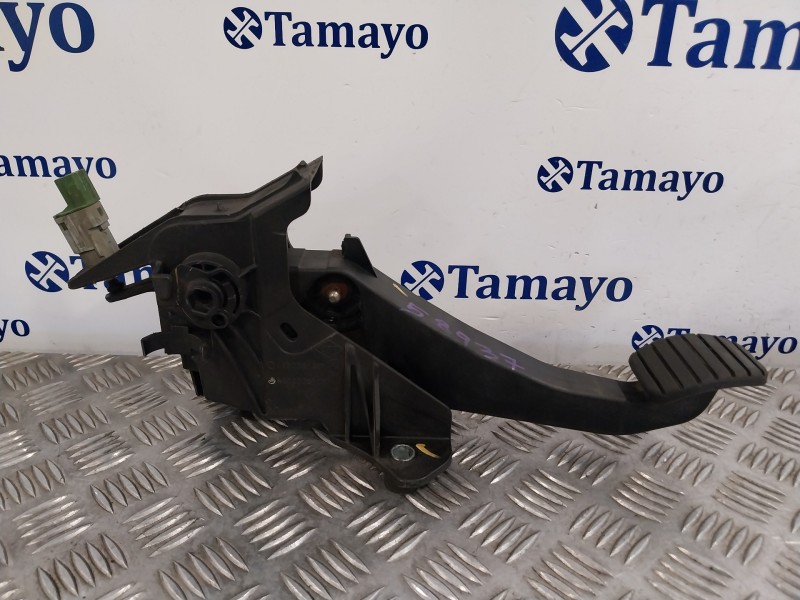 Recambio de pedal embrague para dacia sandero referencia OEM IAM 465033510R  465038135R