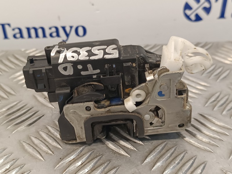 Recambio de cerradura puerta trasera derecha para dacia lodgy 1.2 16v tce cat referencia OEM IAM   