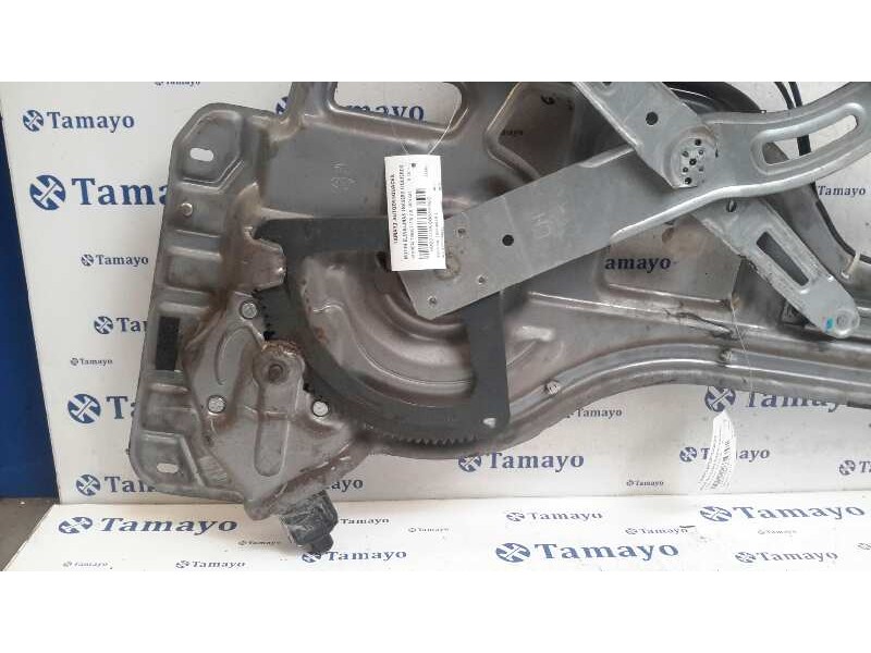 Recambio de motor elevalunas trasero izquierdo para hyundai trajet (fo) 2.0 crdi cat referencia OEM IAM 834703A000  