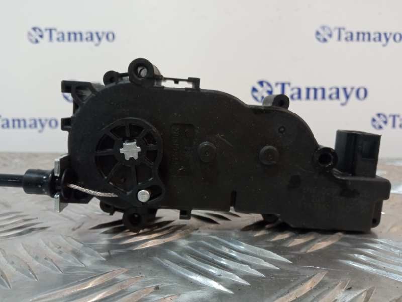 Recambio de motor cierre centralizado porton para mercedes-benz clase gla (w156) referencia OEM IAM A2047500060  6NW00942400