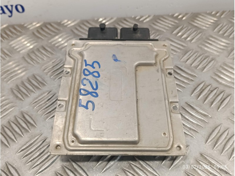 Recambio de centralita motor uce para fiat 500 (312) 500 referencia OEM IAM 52045260  0153659A