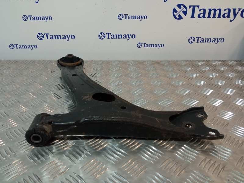 Recambio de brazo suspension superior delantero derecho para toyota avensis wagon (t25) referencia OEM IAM   