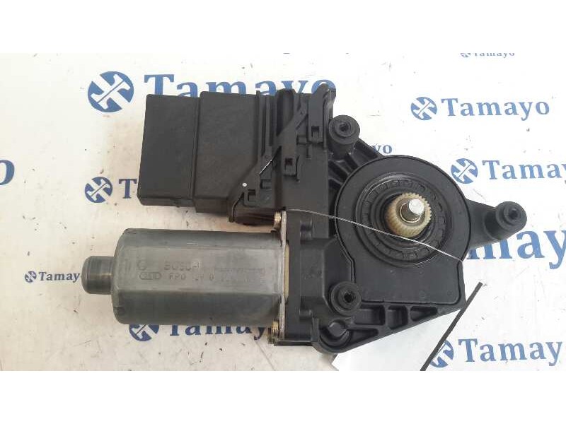 Recambio de motor elevalunas trasero izquierdo para volkswagen passat berlina (3b3) 1.9 tdi referencia OEM IAM 0130821697  