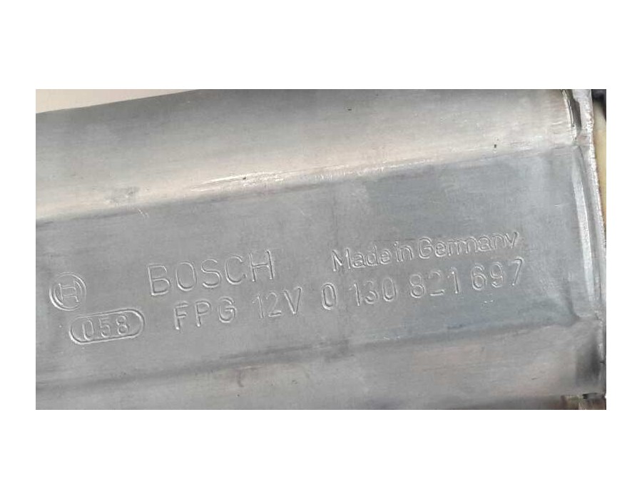 Recambio de motor elevalunas trasero izquierdo para volkswagen passat berlina (3b3) 1.9 tdi referencia OEM IAM 0130821697  