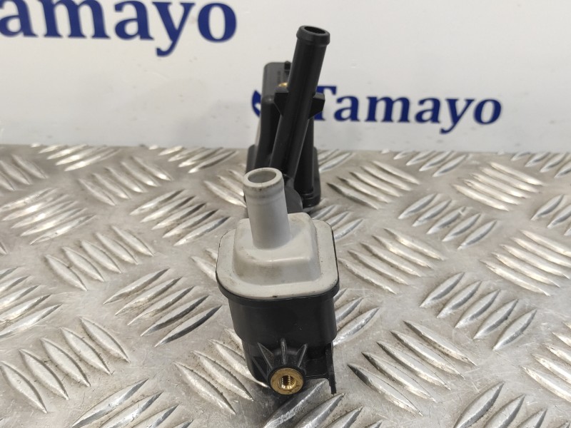 Recambio de sensor para mazda 3 berlina (bp) referencia OEM IAM PE0118751 K4150 1362007230