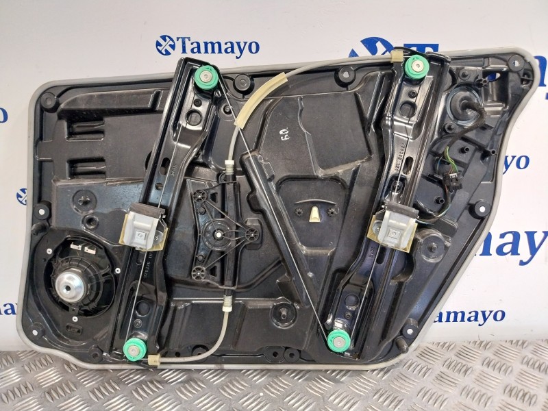 Recambio de elevalunas delantero izquierdo para mercedes-benz clase gla (w156) referencia OEM IAM A2469065100 928344107 93386510