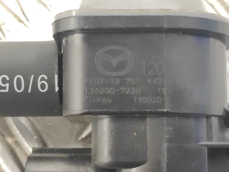 Recambio de sensor para mazda 3 berlina (bp) referencia OEM IAM PE0118751 K4150 1362007230