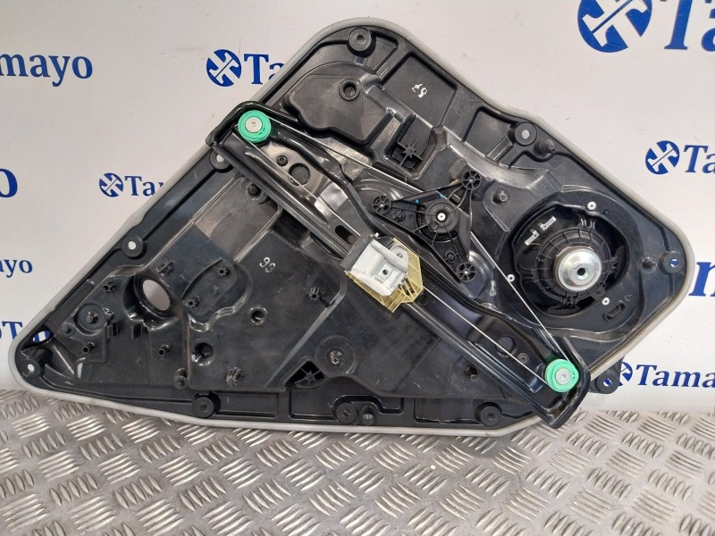 Recambio de elevalunas trasero derecho para mercedes-benz clase gla (w156) referencia OEM IAM 926926102  