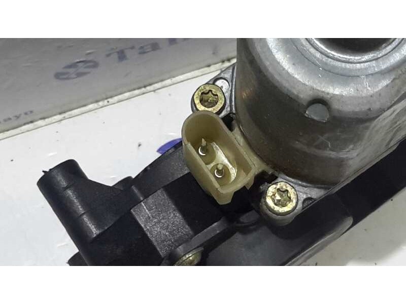 Recambio de elevalunas delantero izquierdo para ford mondeo berlina (gd) 1.8 turbodiesel cat referencia OEM IAM 0130821792  