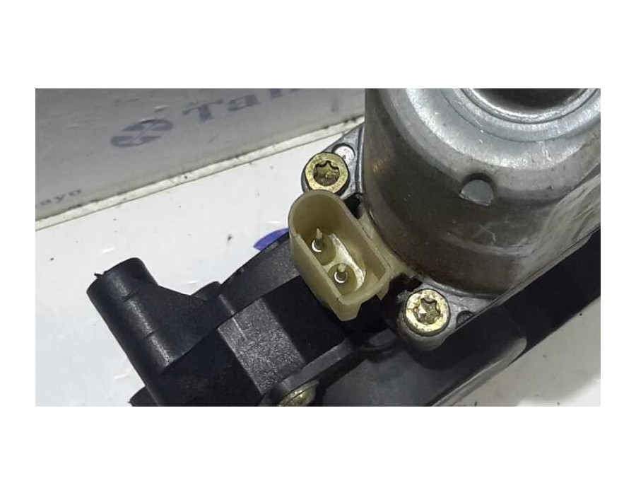 Recambio de elevalunas delantero izquierdo para ford mondeo berlina (gd) 1.8 turbodiesel cat referencia OEM IAM 0130821792  
