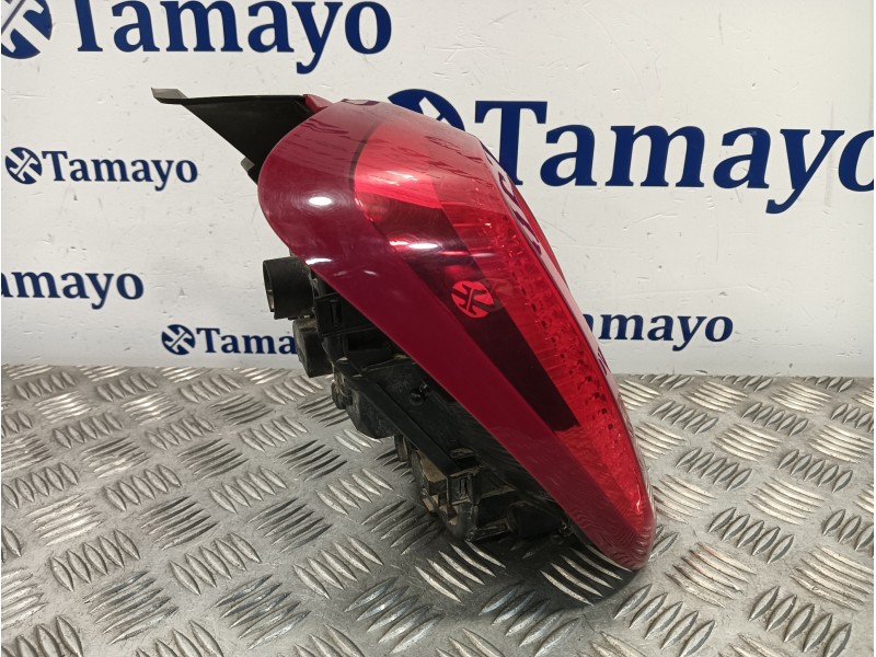 Recambio de piloto trasero izquierdo para fiat 500 (312) 500 referencia OEM IAM 81599002  