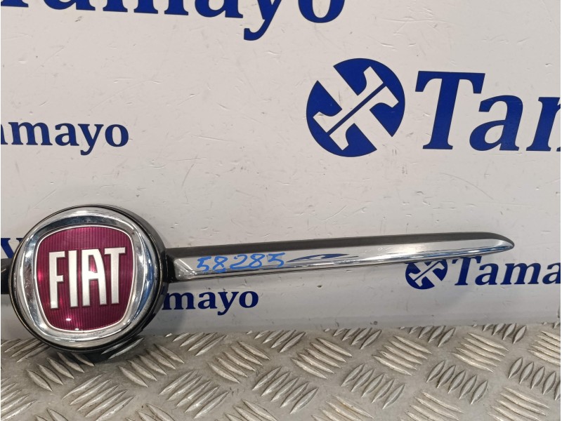 Recambio de rejilla delantera para fiat 500 (312) 500 referencia OEM IAM   