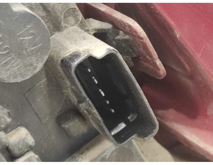 Recambio de piloto trasero izquierdo para citroën c4 coupe 1.6 16v hdi fap referencia OEM IAM 9646801777  