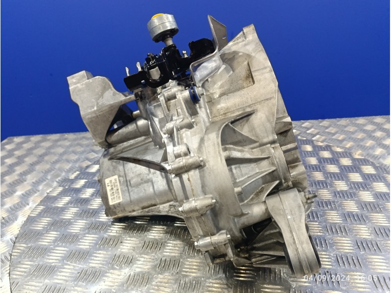 Recambio de caja cambios para ford focus lim. black&red referencia OEM IAM AVGR  F1DR7002LDA