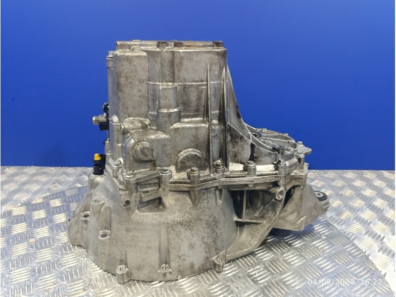 Recambio de caja cambios para ford focus lim. black&red referencia OEM IAM AVGR  F1DR7002LDA