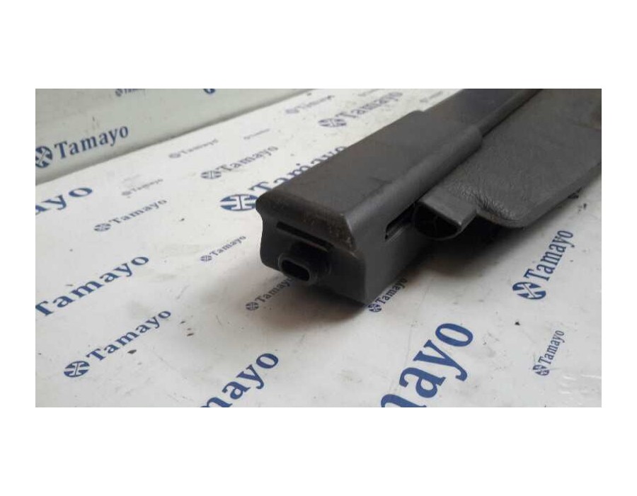 Recambio de bandeja trasera para mercedes-benz clase a (w168) 1.7 cdi diesel cat referencia OEM IAM 1688600175  
