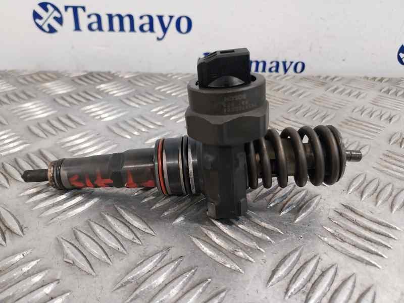 Recambio de inyector para volkswagen passat berlina (3b3) referencia OEM IAM 038130073AA  0414720028