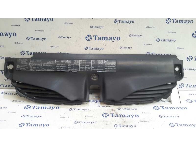 Recambio de rejilla delantera para renault laguna (b56) 1.8 mono cat referencia OEM IAM 7700819948  
