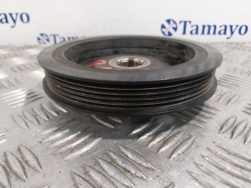 Recambio de polea cigueñal para mercedes-benz clase gla (w156) referencia OEM IAM A2700300503  
