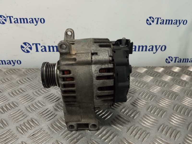 Recambio de alternador para mercedes-benz clase a (w169) referencia OEM IAM A6401540402 2543412A TG15C057
