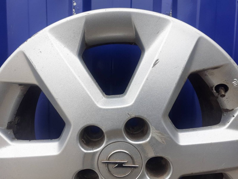 Recambio de llanta para opel astra g berlina 1.8 16v referencia OEM IAM 10289Z  