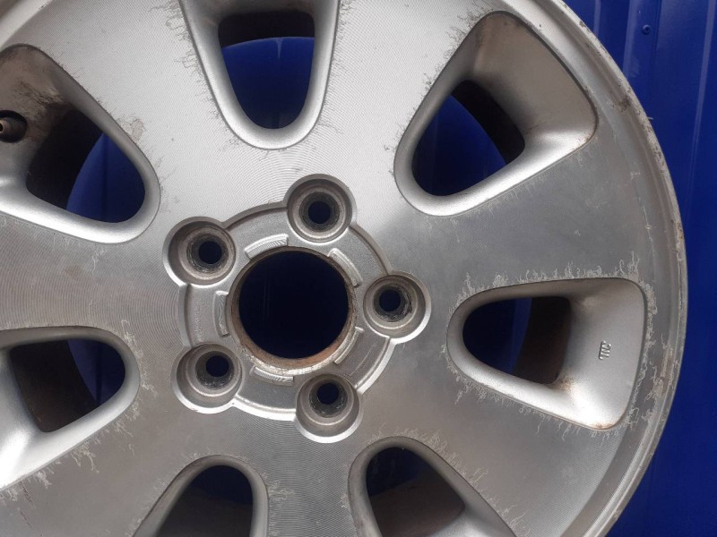 Recambio de llanta para jeep gr.cherokee (wj/wg) 4.0 cat referencia OEM IAM 5GJ45TRMAA  