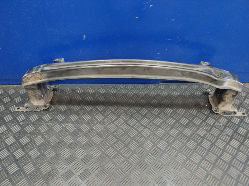 Recambio de refuerzo paragolpes delantero para seat toledo (5p2) referencia OEM IAM 5P0807109B  