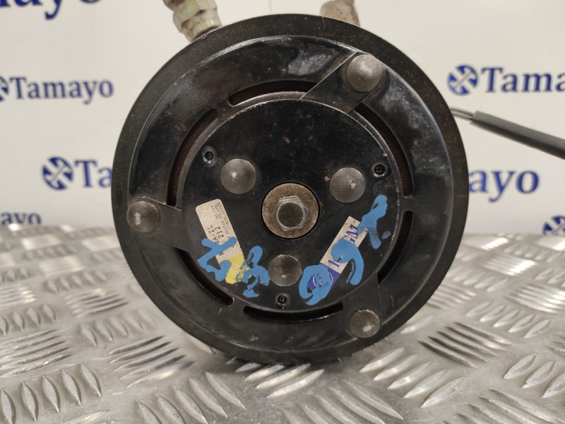 Recambio de compresor aire acondicionado para nissan pick-up (d22) 2.5 turbodiesel referencia OEM IAM 02004638  