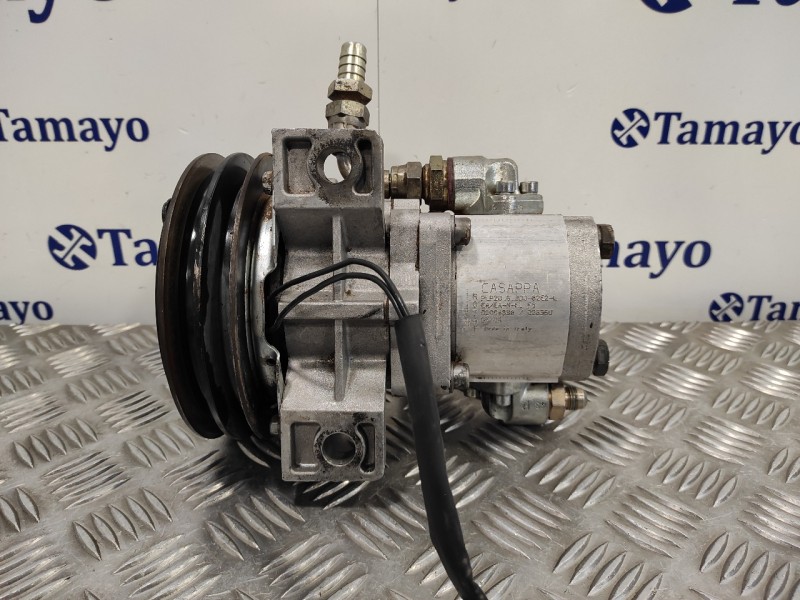 Recambio de compresor aire acondicionado para nissan pick-up (d22) 2.5 turbodiesel referencia OEM IAM 02004638  