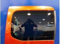 Recambio de puerta lateral corredera izquierda para peugeot partner kombi referencia OEM IAM    2