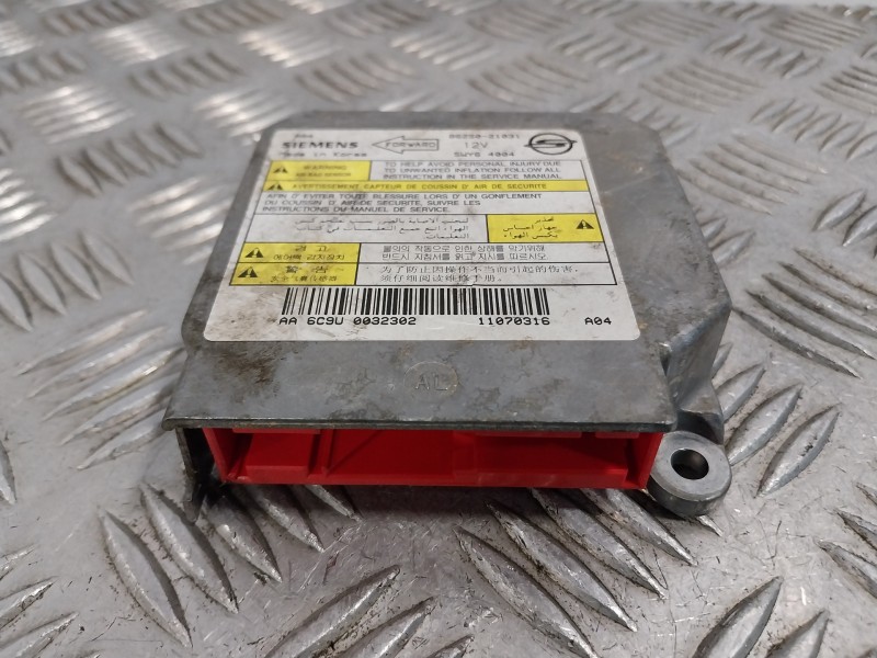 Recambio de centralita airbag para ssangyong rodius 2.7 turbodiesel cat referencia OEM IAM 8625021031  