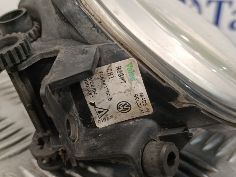 Recambio de faro antiniebla derecho para volkswagen touareg (7la) 2.5 tdi referencia OEM IAM 7L6941700B  89202281