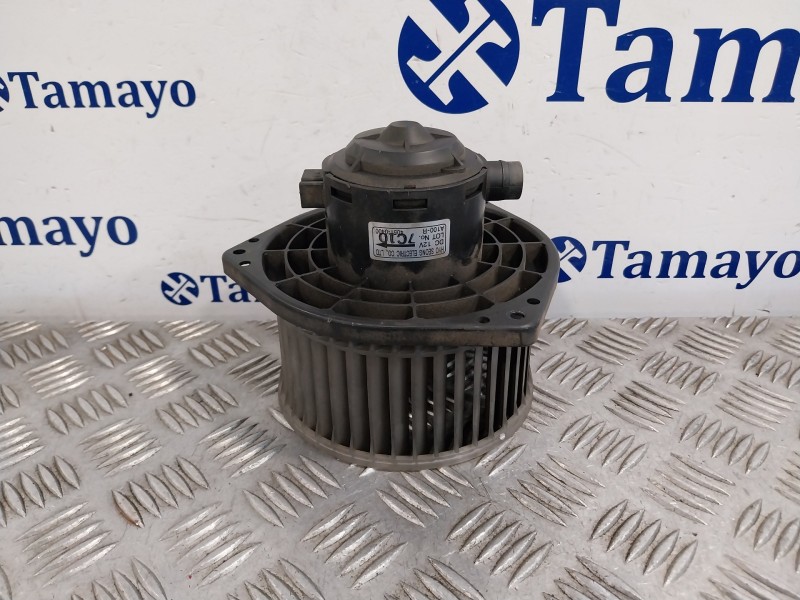 Recambio de motor calefaccion para ssangyong rodius 2.7 turbodiesel cat referencia OEM IAM 405T0400  