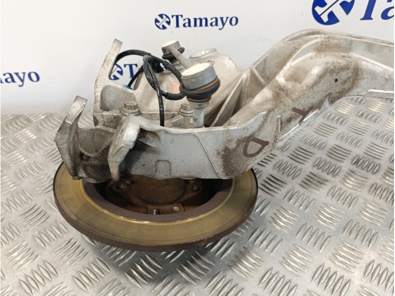 Recambio de mangueta trasera derecha para mini mini (r56) 1.4 16v cat referencia OEM IAM 12201210  6765378