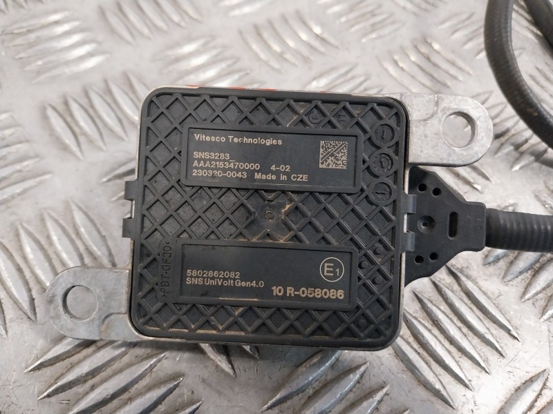 Recambio de sensor para iveco daily vi 33s16 referencia OEM IAM SNS3283  5802862082