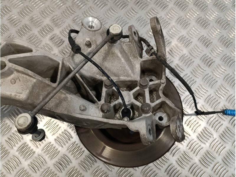 Recambio de mangueta trasera izquierda para mini mini (r56) 1.4 16v cat referencia OEM IAM 12201210  6765377