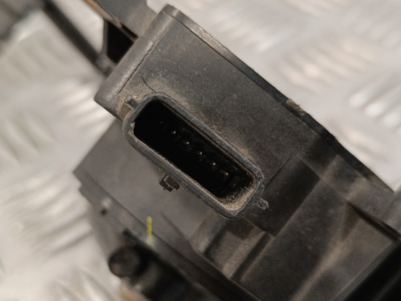 Recambio de pedal acelerador para renault clio iii 1.5 dci diesel referencia OEM IAM 8200297342A  8200297342